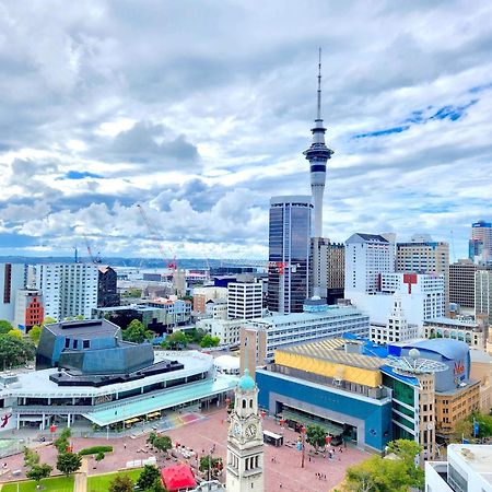 Skytower And City View 2 Bedroom Apartment On High Floor Auckland Luaran gambar