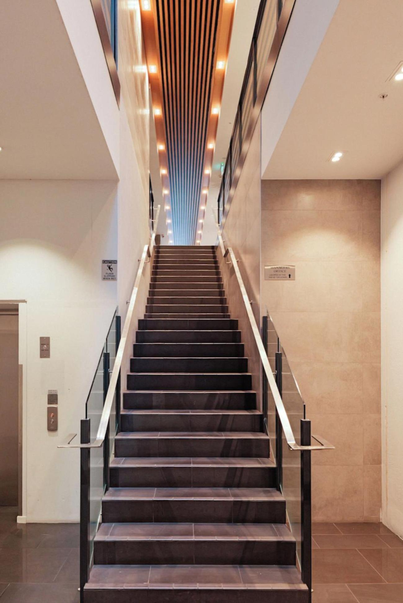 Skytower And City View 2 Bedroom Apartment On High Floor Auckland Luaran gambar