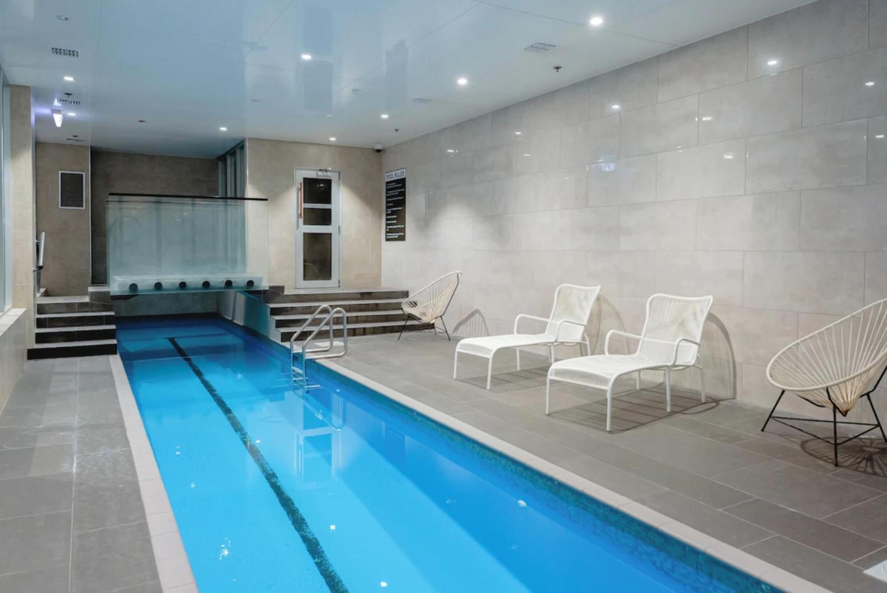 Skytower And City View 2 Bedroom Apartment On High Floor Auckland Luaran gambar