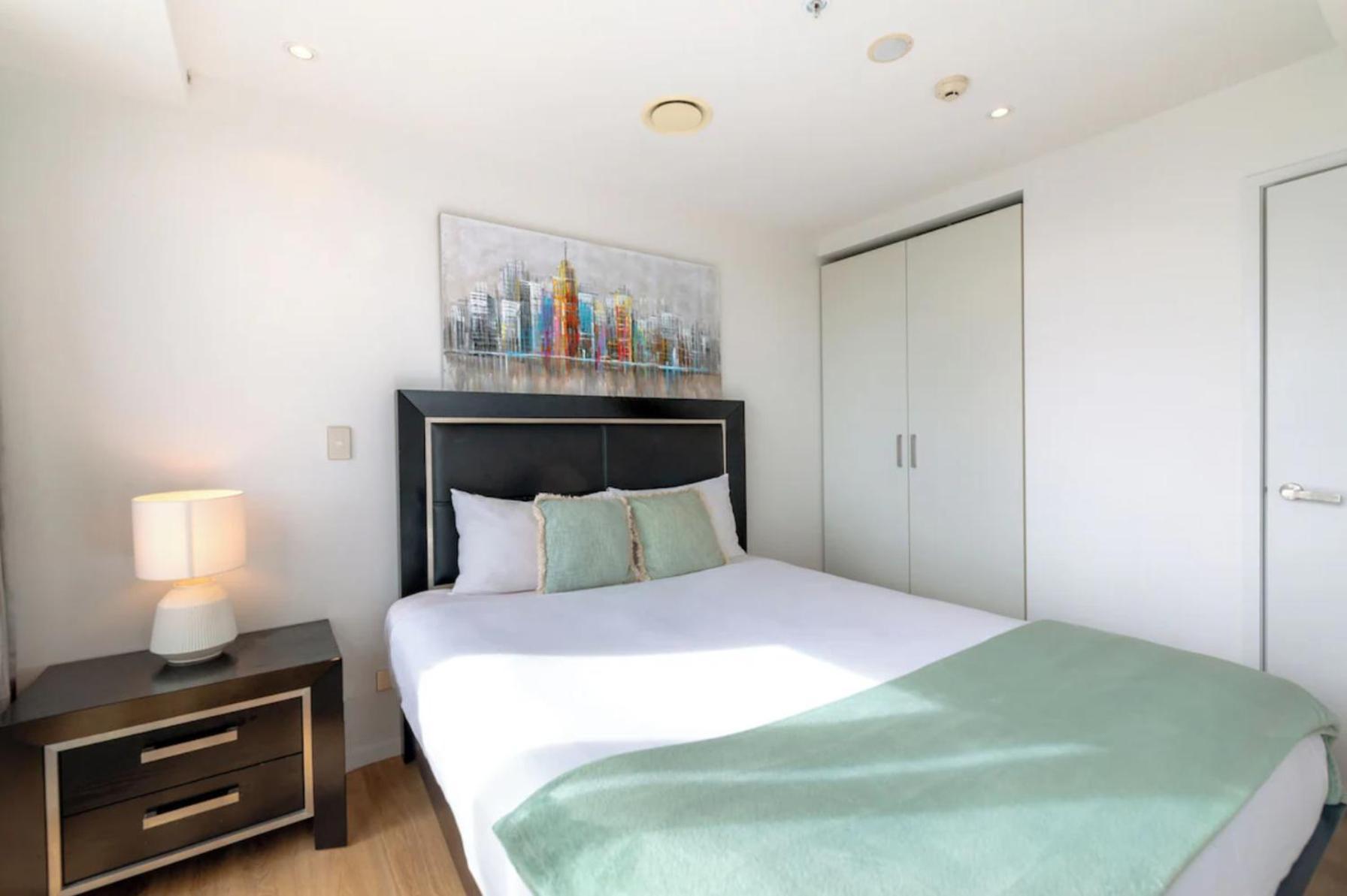 Skytower And City View 2 Bedroom Apartment On High Floor Auckland Luaran gambar