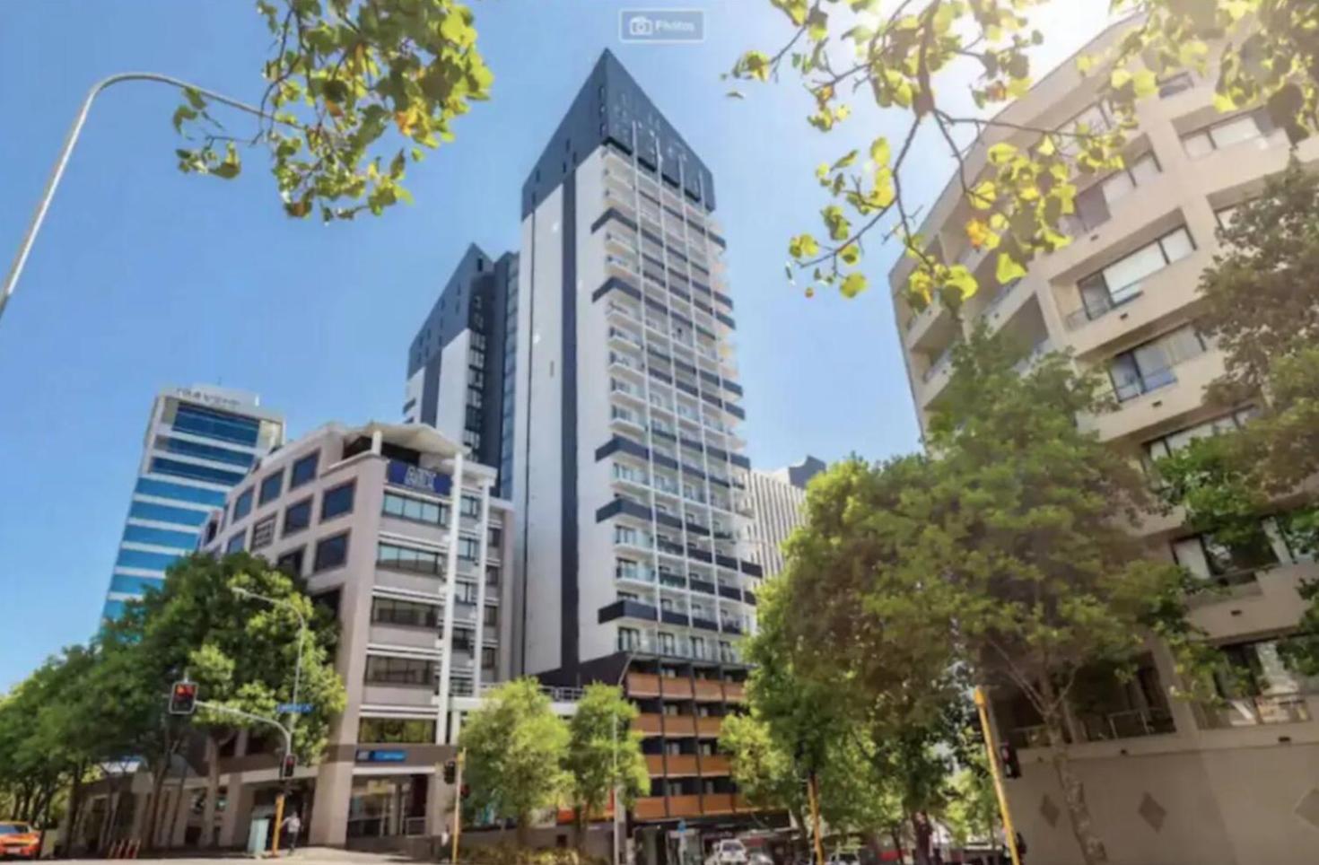 Skytower And City View 2 Bedroom Apartment On High Floor Auckland Luaran gambar
